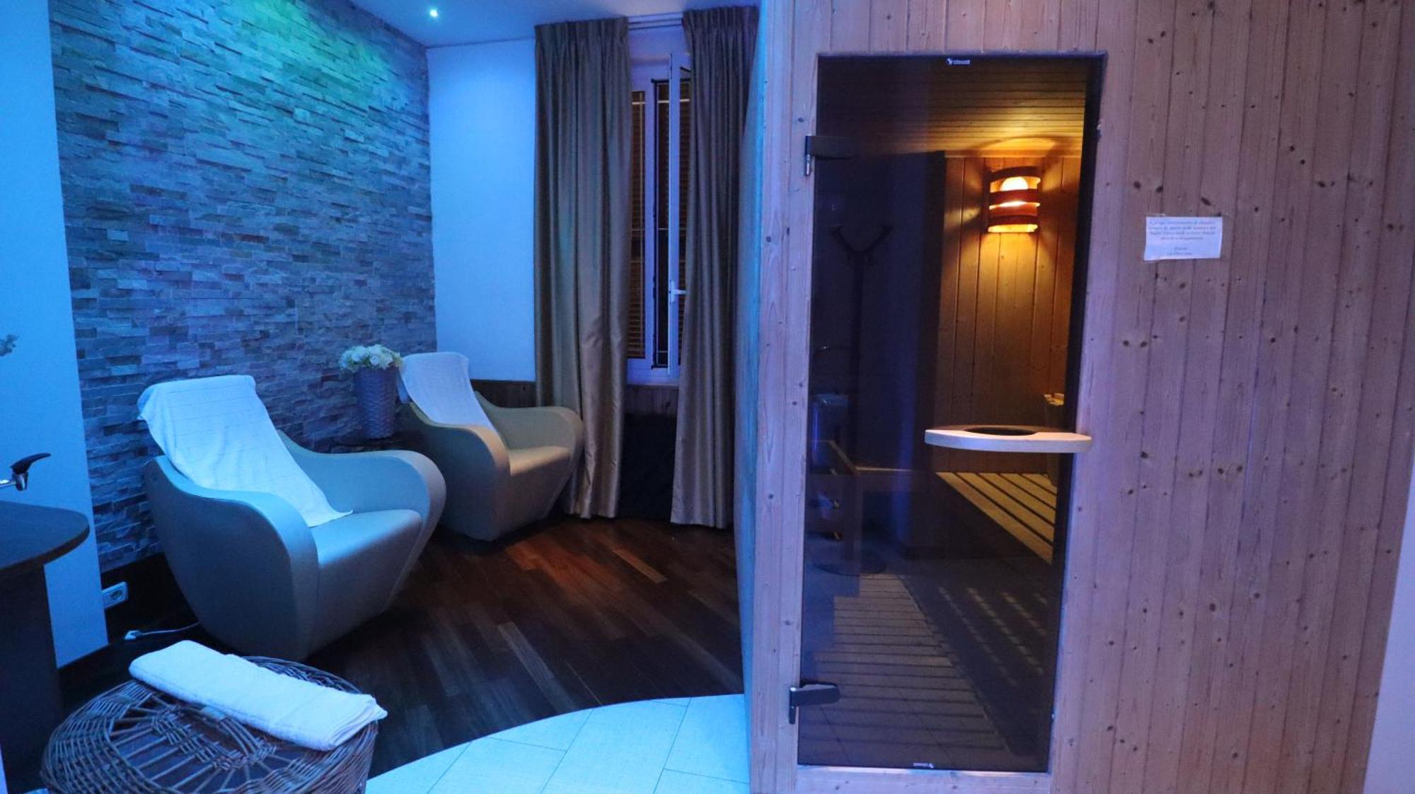 Hotel Villa Camilla ヴァラッツェ エクステリア 写真